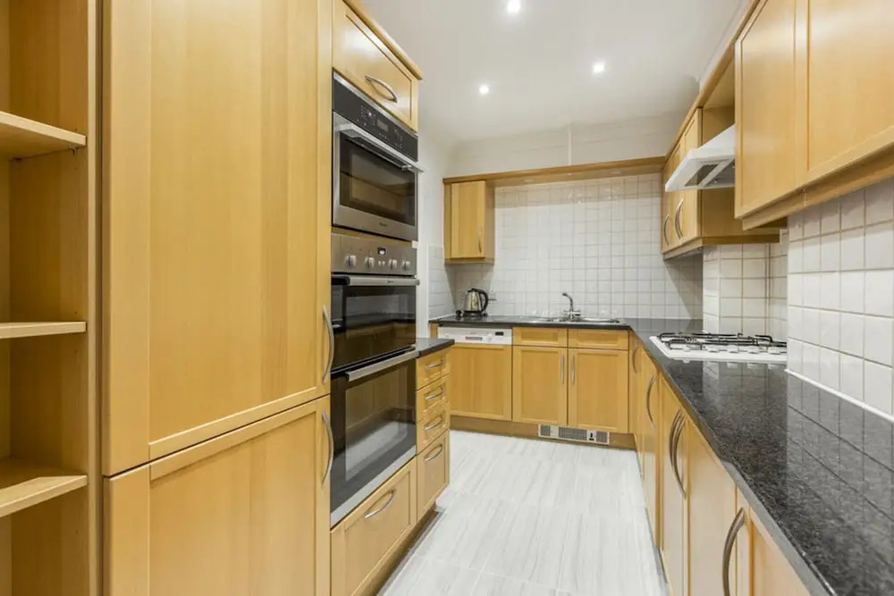 Quiet Elegant 2 beds 2 Bath Trafalgar Square
