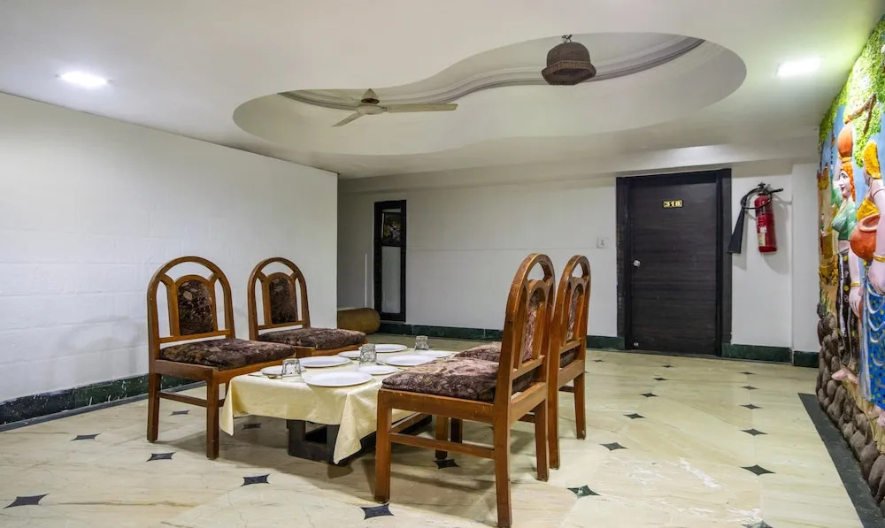 Treebo Shree Krishna Palace