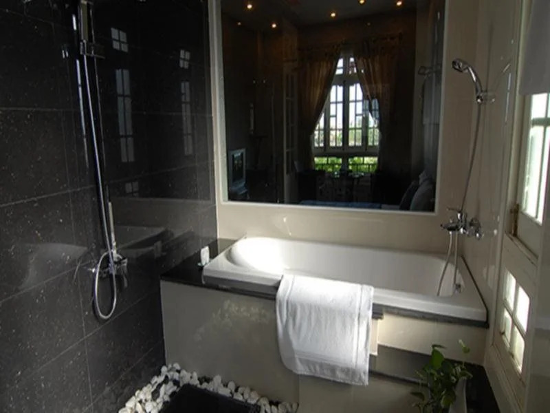 Le Dung Hotel
