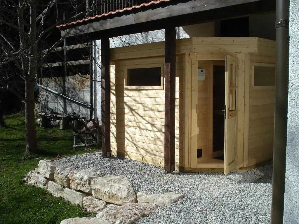 Miramont Horse Trekking Hostel