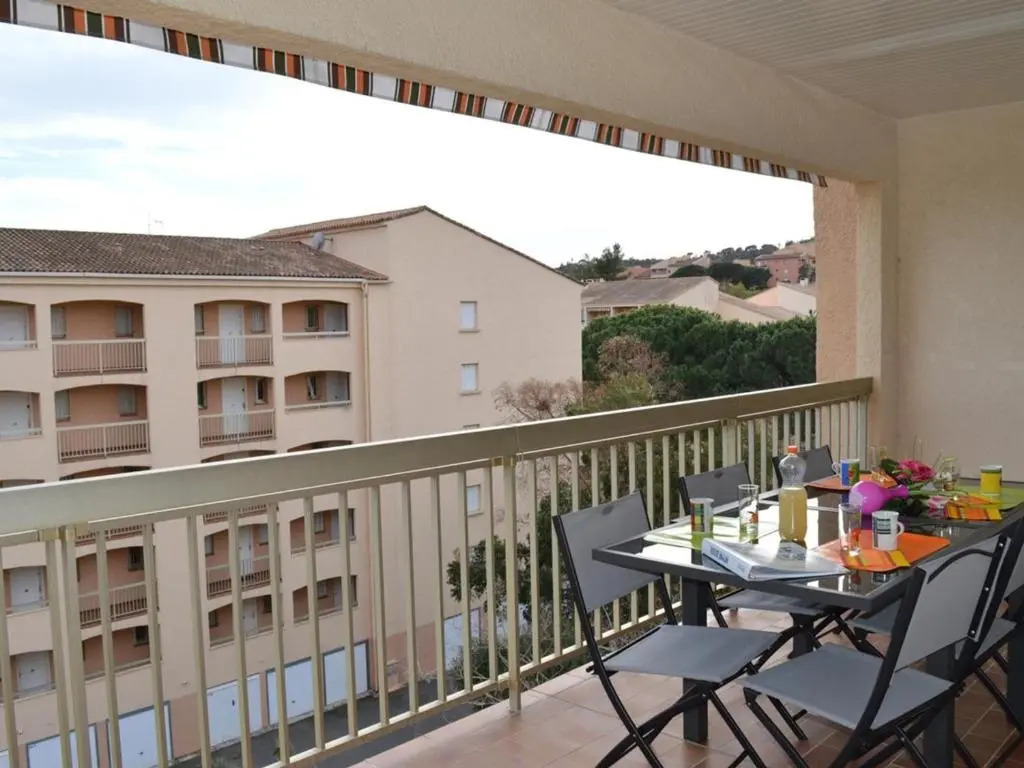 Appartement Sainte-Maxime, 3 pièces, 6 personnes - FR-1-226-340