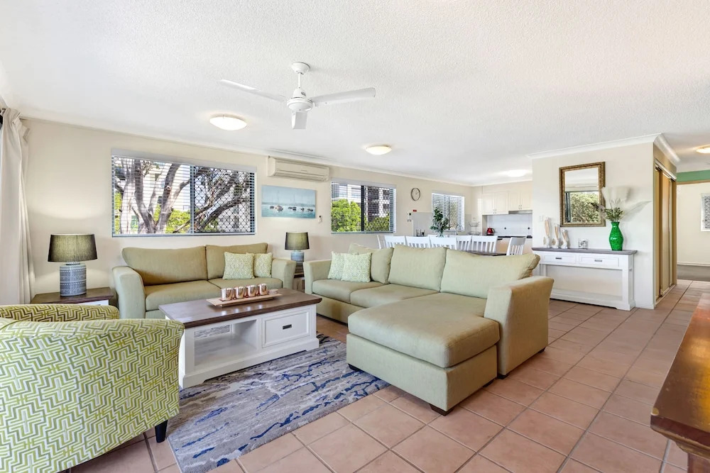 Riverdance Apt 5
