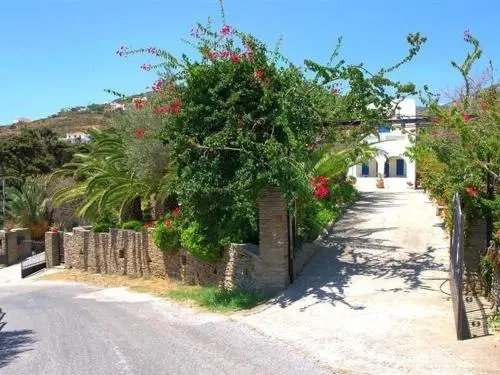 Studios Villa Lontorfou