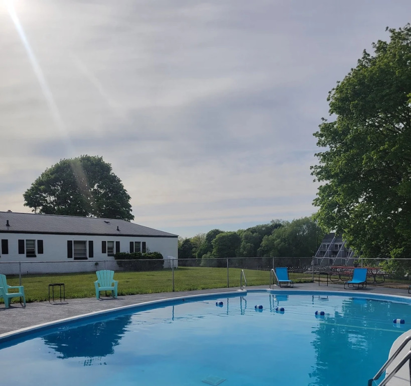 Riverside Motel and Marina Manistee