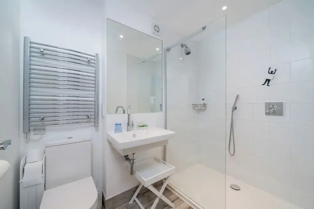 JOIVY Stylish flat between London Bridge