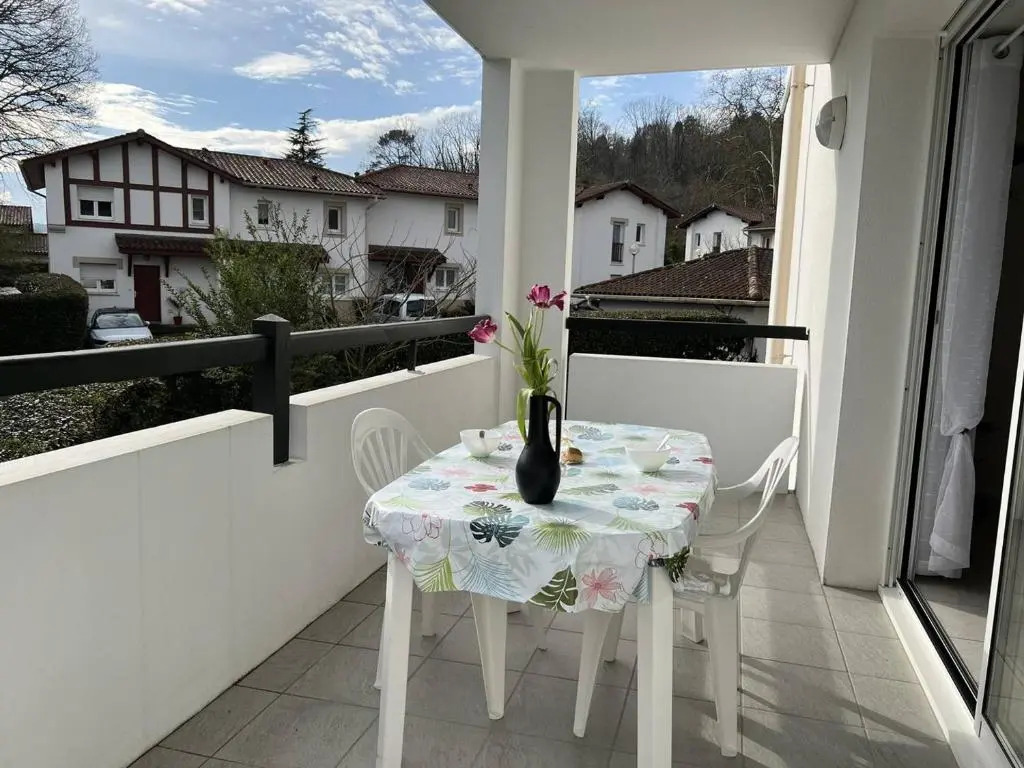 Appartement Cambo-les-Bains, 2 pièces, 2 personnes - FR-1-495-30