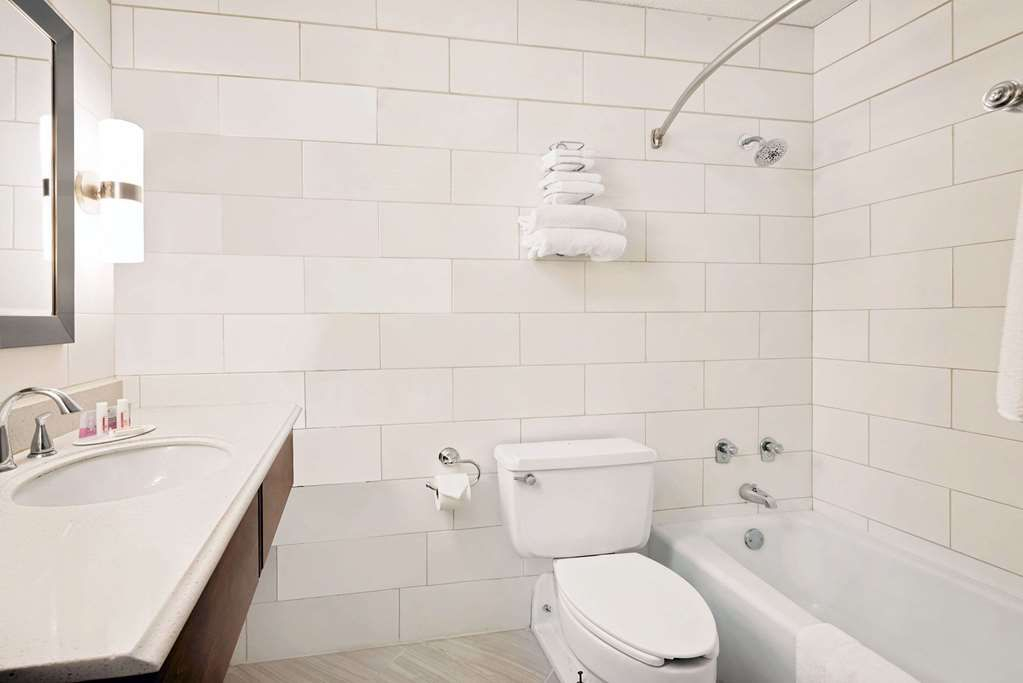Days Inn Brookings