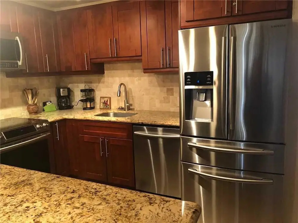 Kamaole Sands 2406 - Two Bedroom Condo with Ocean View