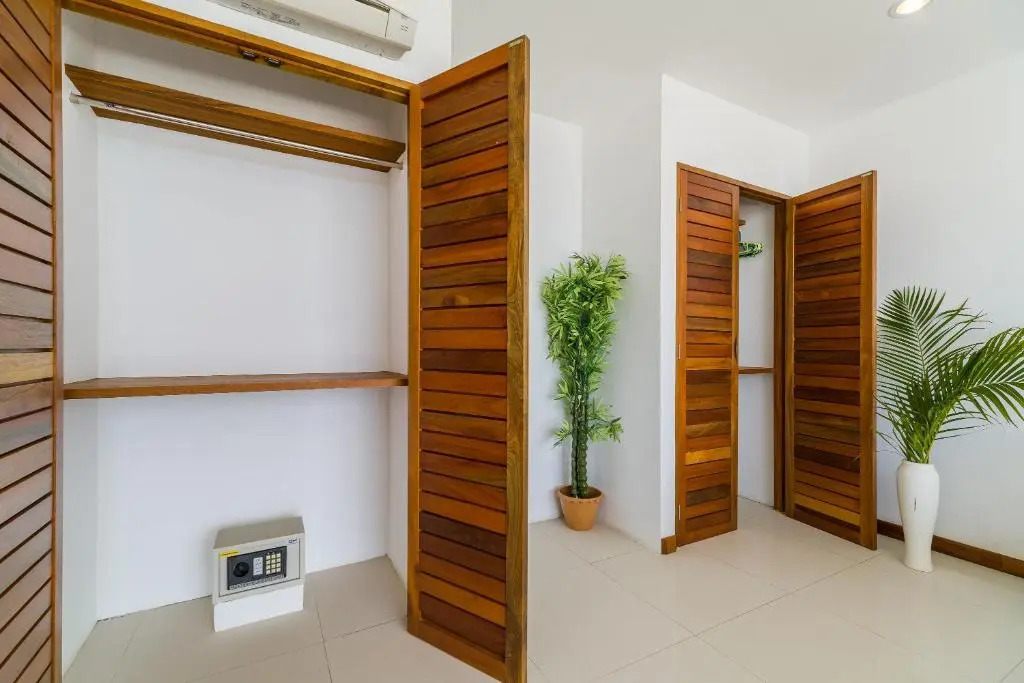 Tropical Sea View Residence
