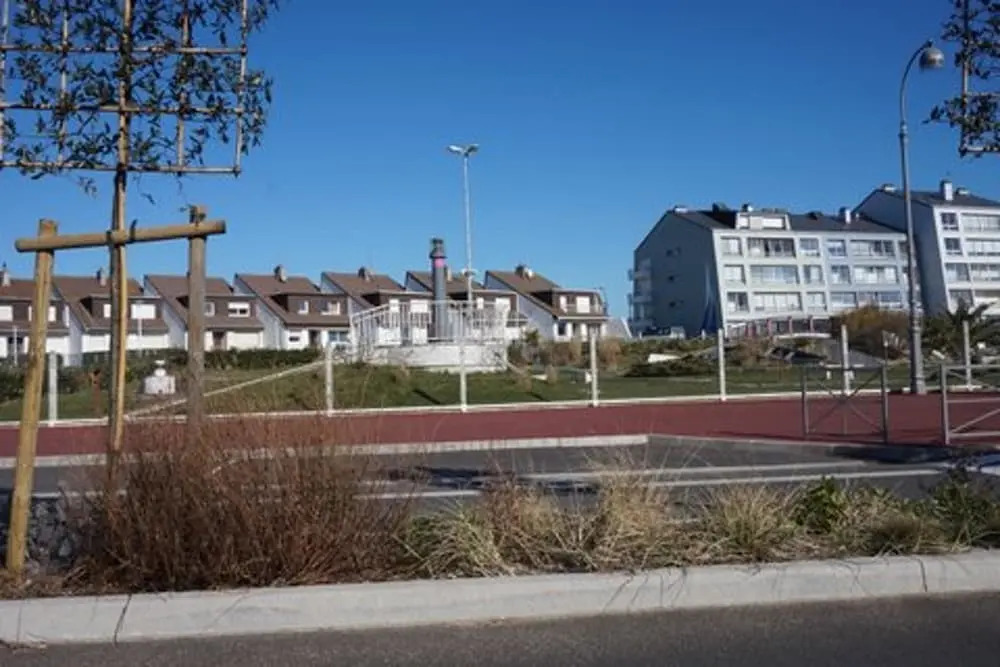 Apartment With one Bedroom in Bernières-sur-mer, With Enclosed Garden