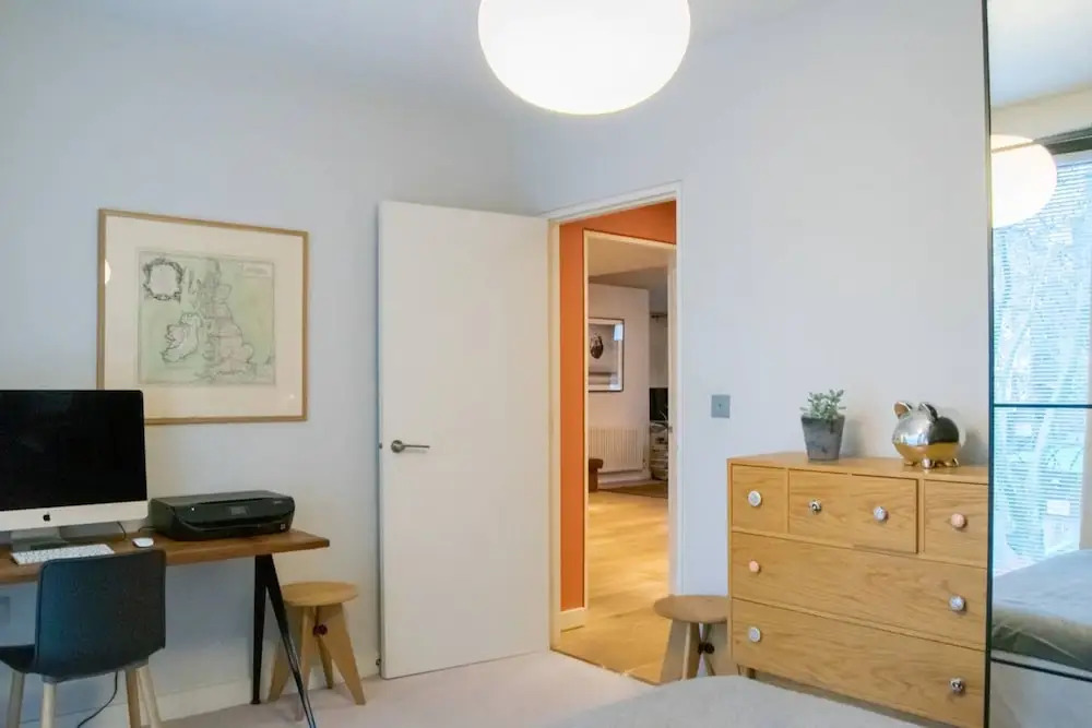 Artistic 1 Bedroom Flat in Central London