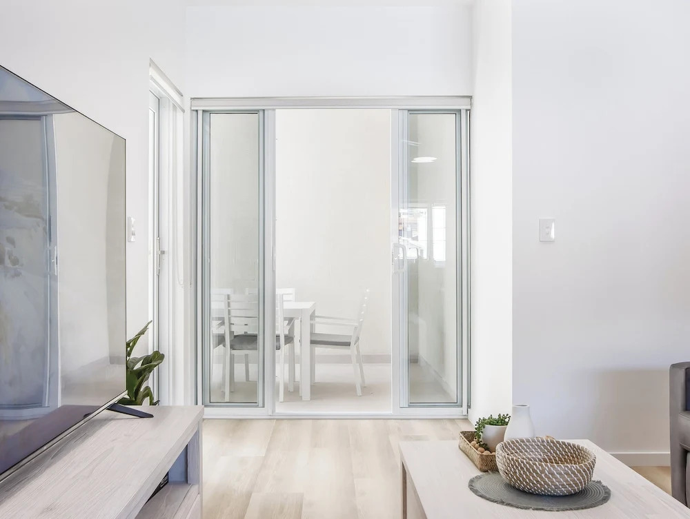 The Laneway Villas by Burleigh Letting Company