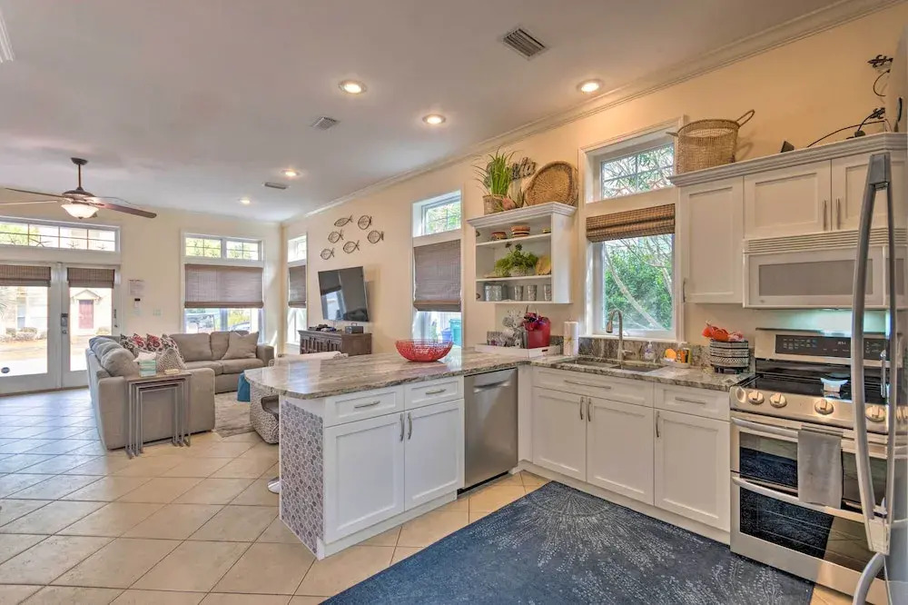 Upscale Getaway w/ Pool & Golf Cart
