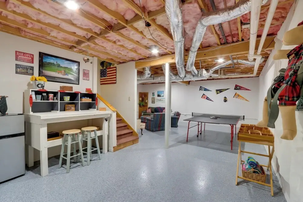 Family-Friendly Jasper Cabin with Deck