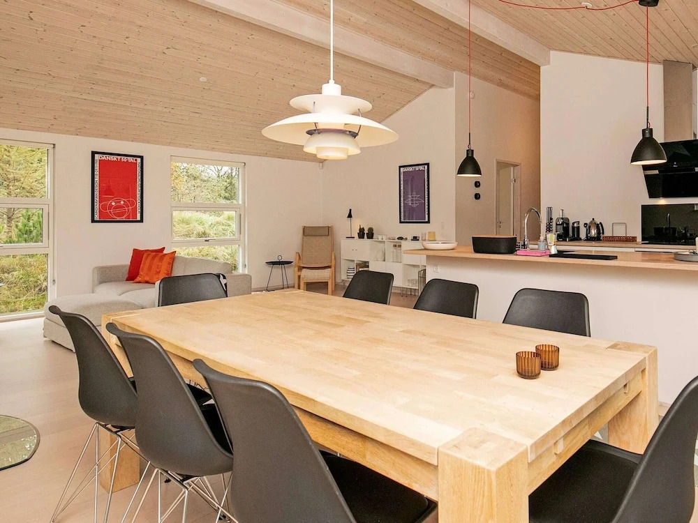 6 Person Holiday Home in Albaek