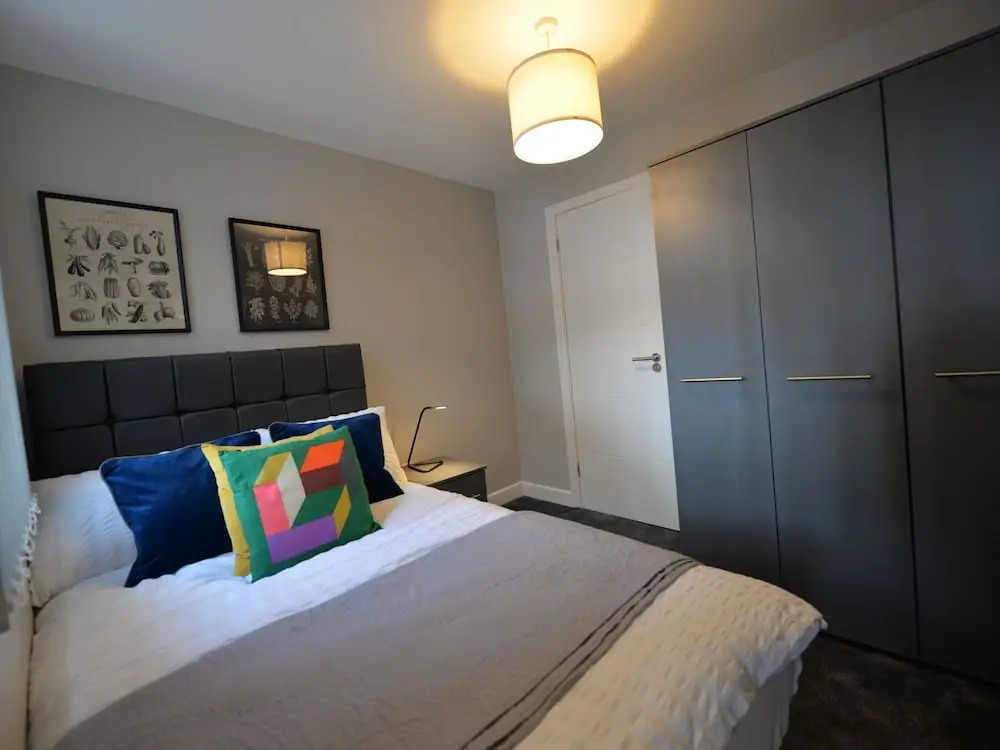 Simplistic Apartment in Coventry Near the Skydome Arena