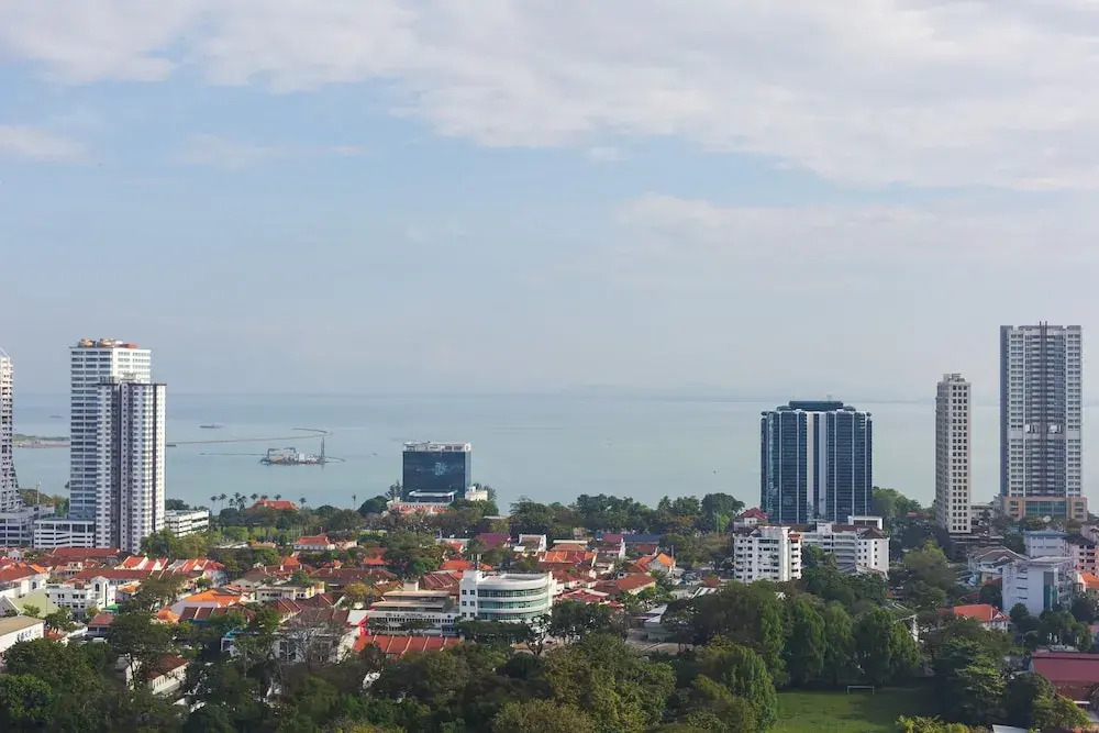 Tropicana 218 Macalister Snooker 3bedrooms by KS