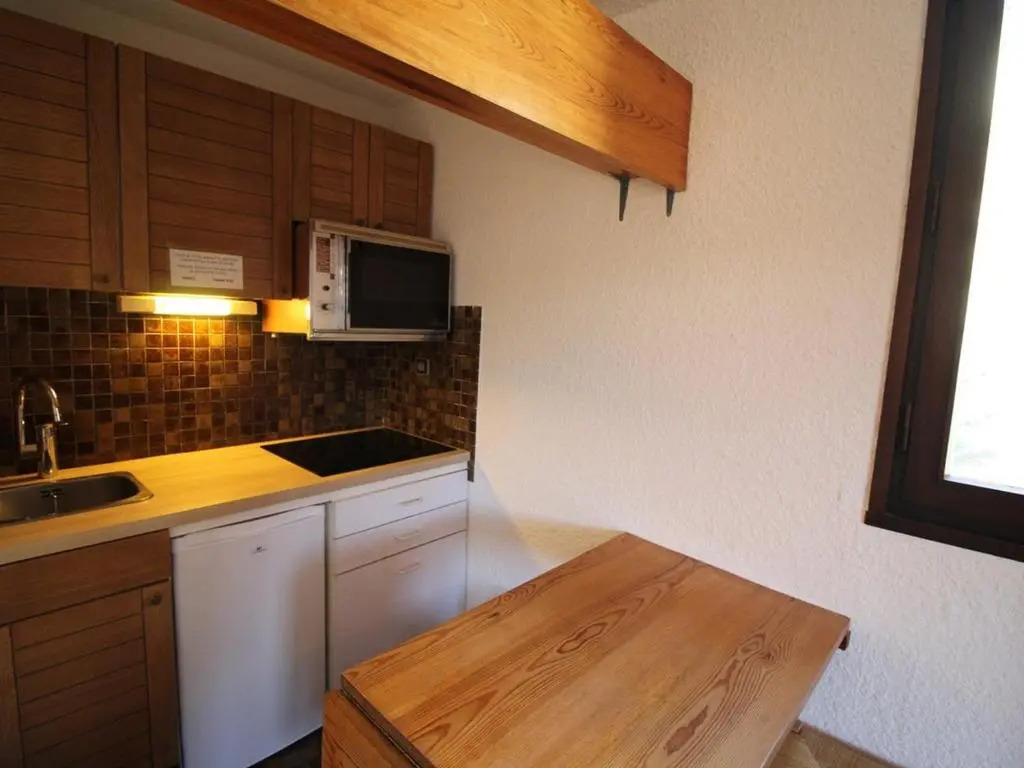 Appartement Auris, 1 pièce, 4 personnes - FR-1-297-117