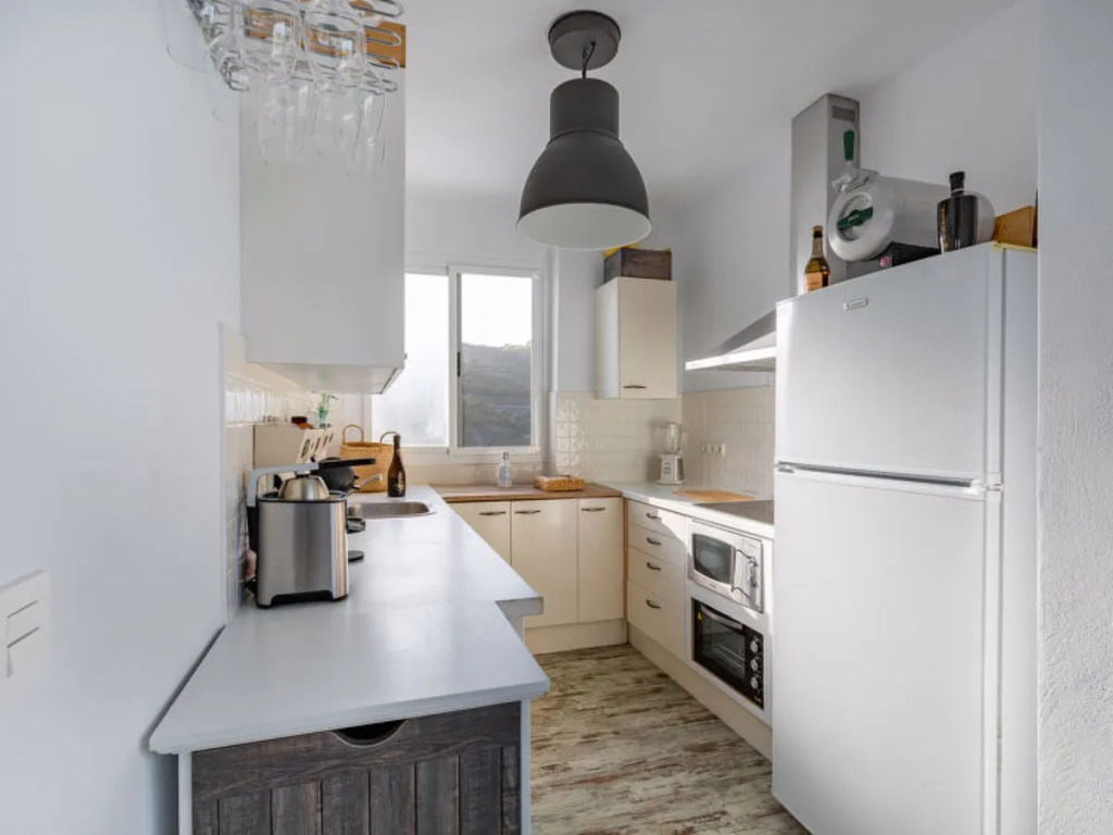 Holiday Home Leonor by Interhome