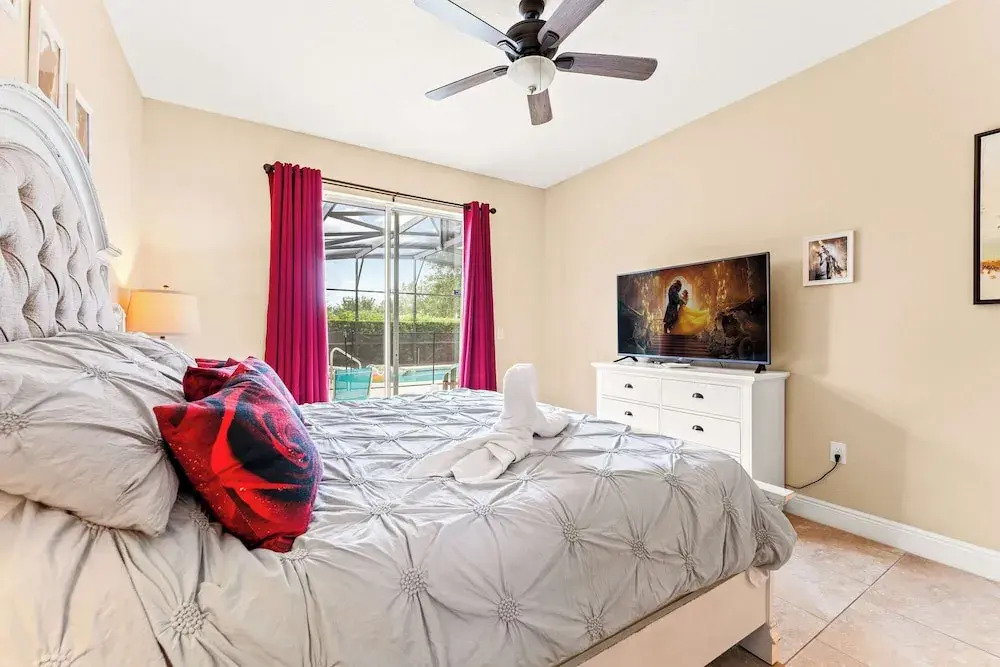Solterra Bliss - Resort Stay for 13 w/ Pool, Hot Tub & Game Room