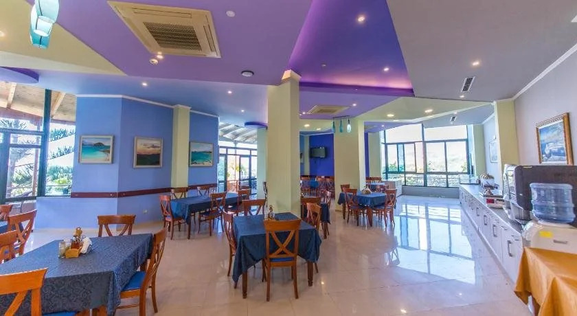 Hotel Bahamas