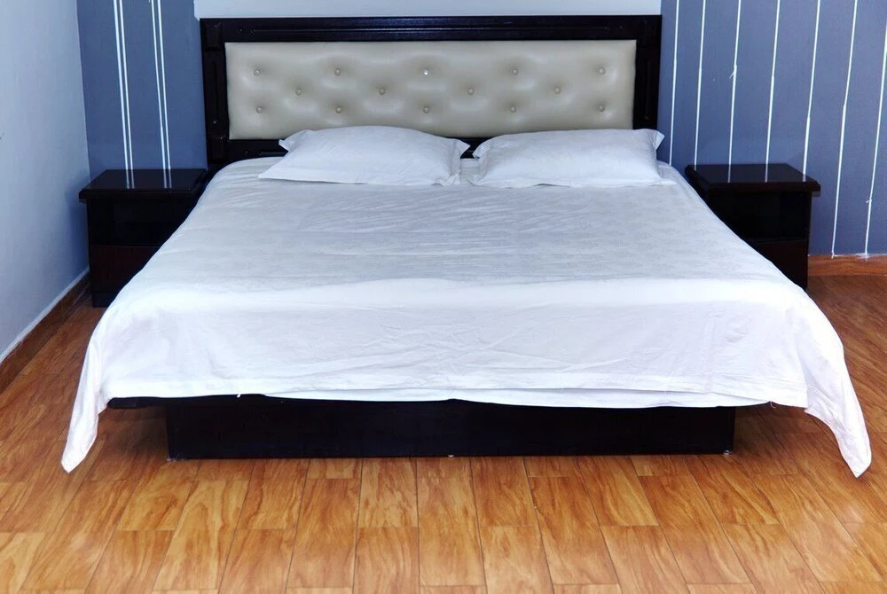 Right Guest House