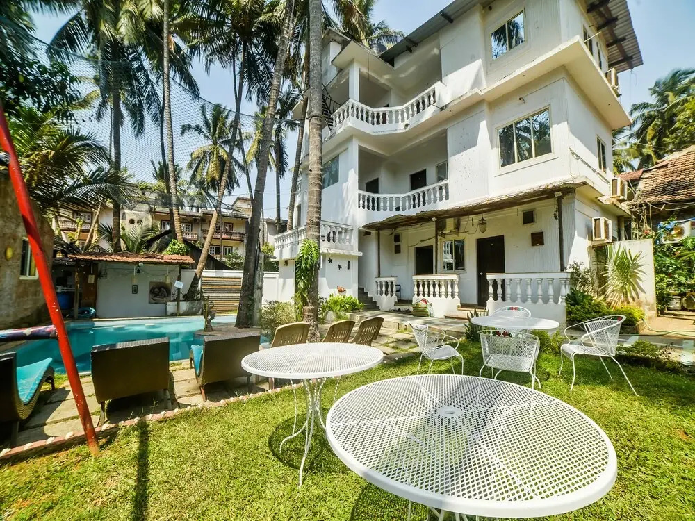 OYO 30329 Tsk The Golden Nest Deluxe
