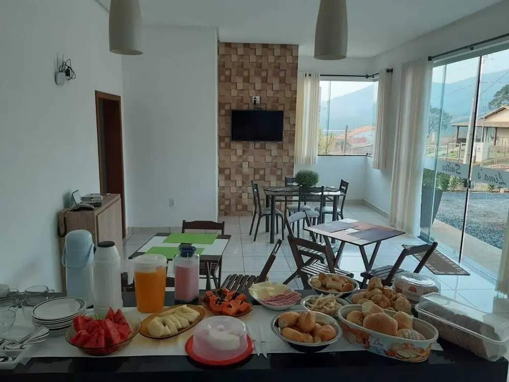 POUSADA LIMAS SUITES