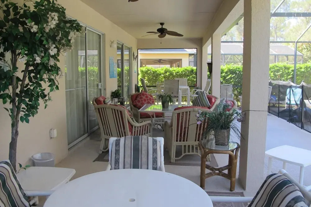 Emerald Island 6BR Pool GRoom LK51