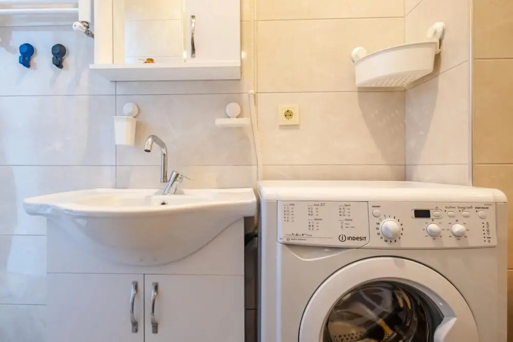 Pleasant Flat Close to Metro Station in Maltepe