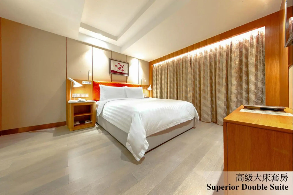 Royal Dragon Hotel