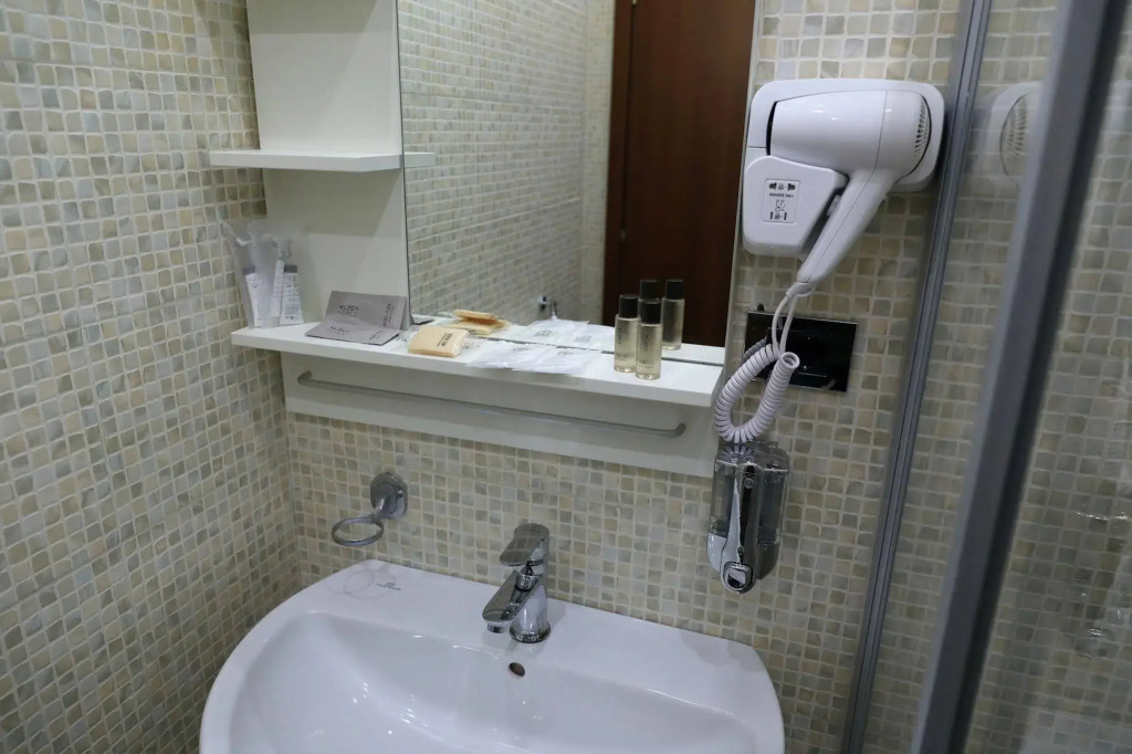 Mirko Luxury Inn