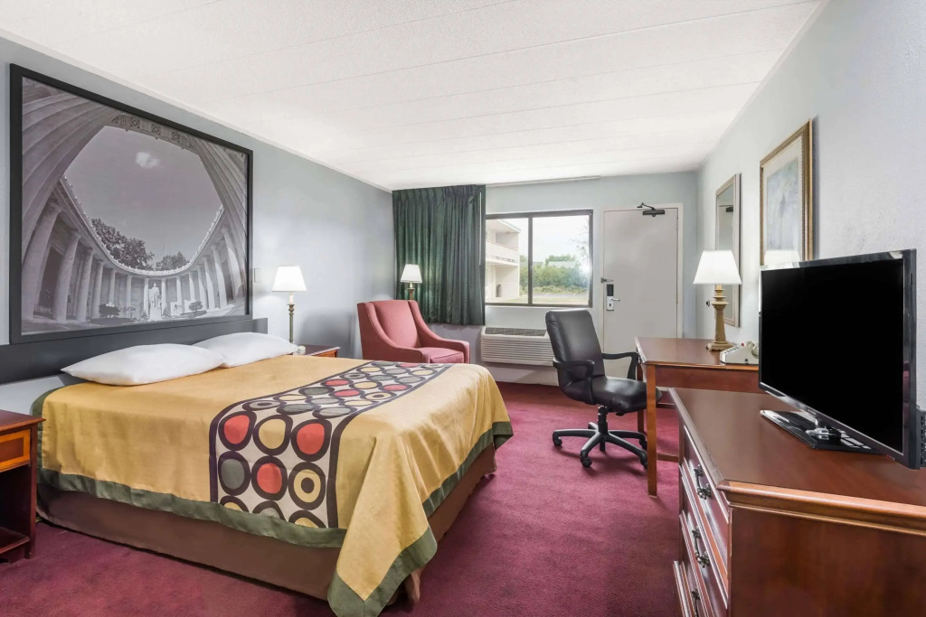 Sprucewood Inn