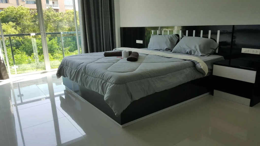 PJ Apartment