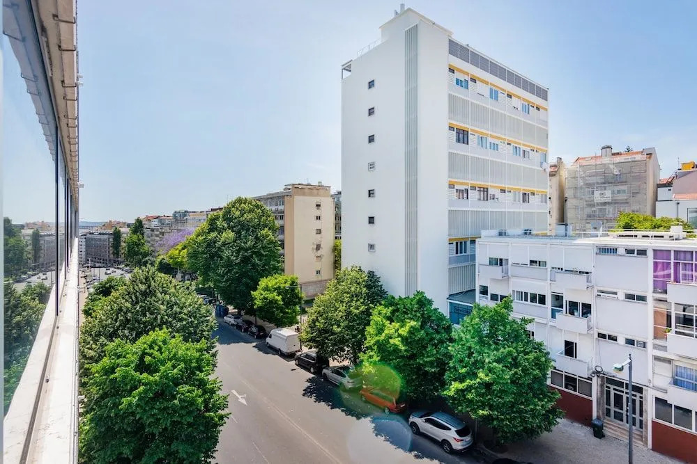 Estrela Modern Flat @ Infante Santo