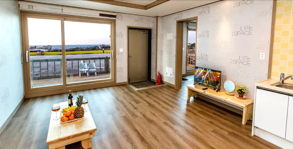 Jeju Sky Kids Pension