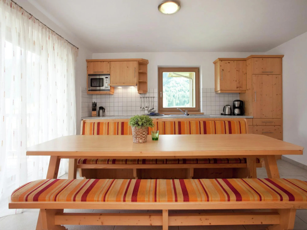 Holiday Home With Swimming Pool in Wald im Pinzgau