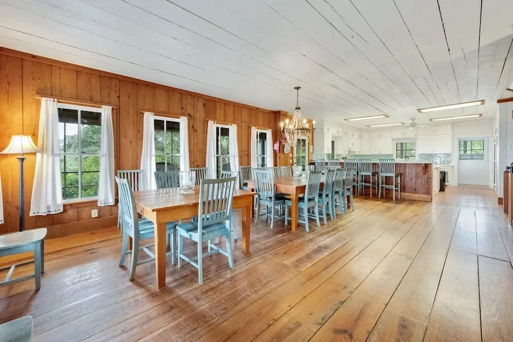 Spectacular Oceanfront Living With An Inviting Kitchen Perfect For Entertaining Kitchens Beach House 9 Bedroom Home by Peace Vacations