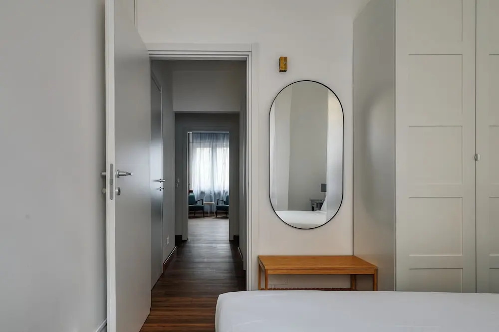 JOIVY Welcoming 3BR Flat in Milan Centre