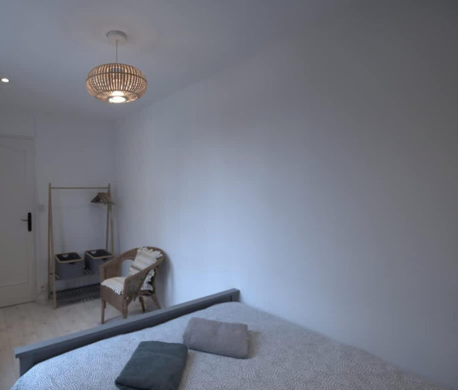 La Maison Citadine Garage Wifi Lavelinge 4pers