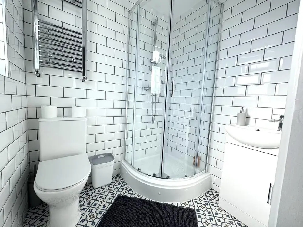 Housesleeps10-5bed- Citystay-parking-tv