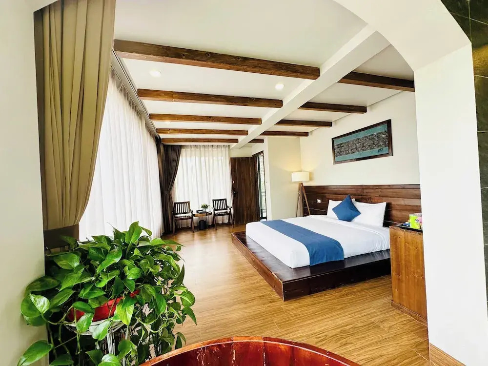 Sapa Pine Hill Eco Lodge
