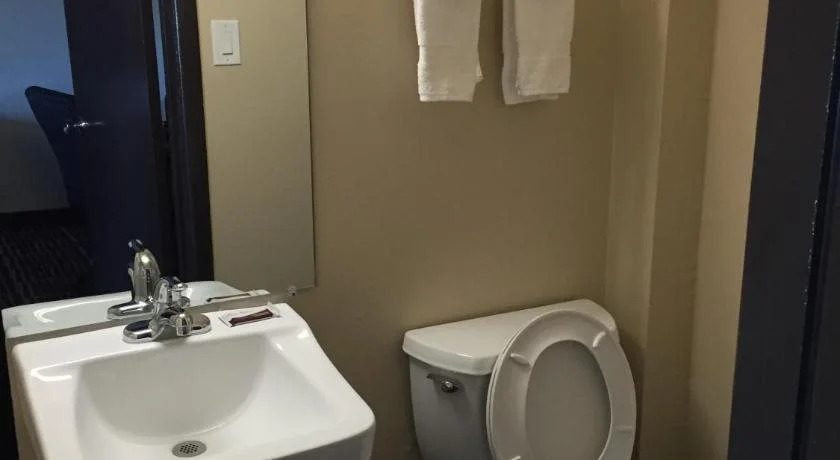 Economy Inn