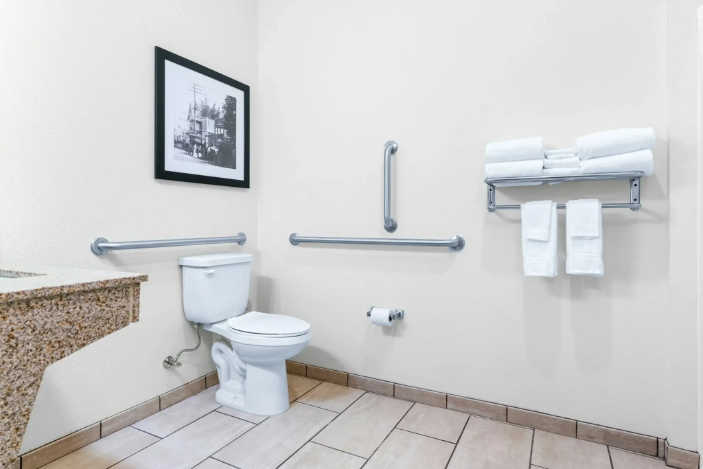 Cobblestone Hotel & Suites - Lynden