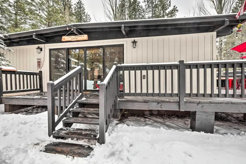 Fire Pit + ATV Trail Access: Munds Park Cabin!