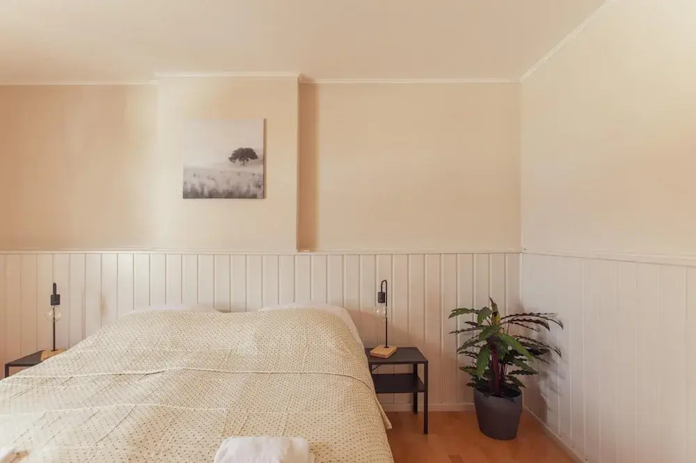 Authentic House With Playroom and Infrared Sauna