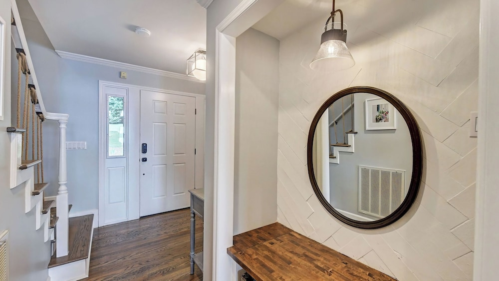 A Frame of Mind by Avantstay Lakefront Retreat Hot Tub + Game Room + Dock