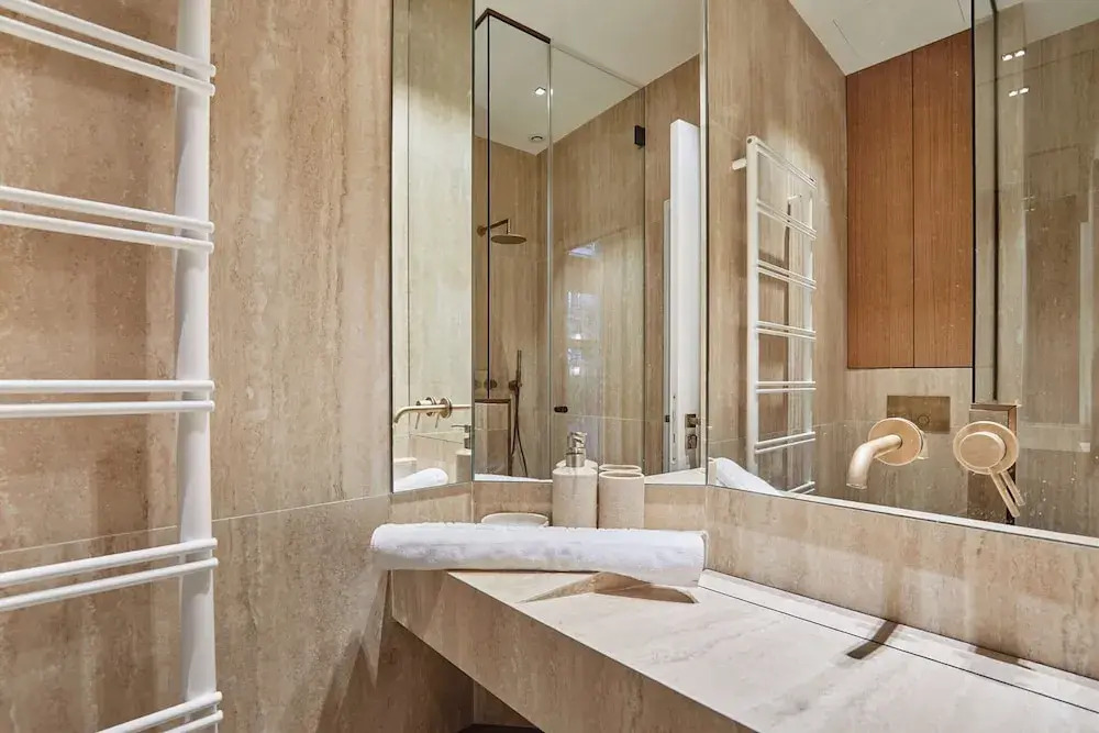 Stunning AC Duplex Apartment - Champs Elysees