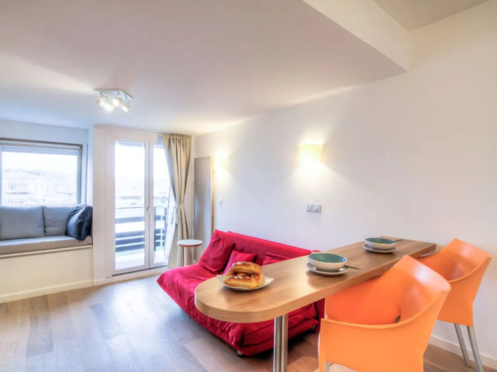 Les Marinas 30067