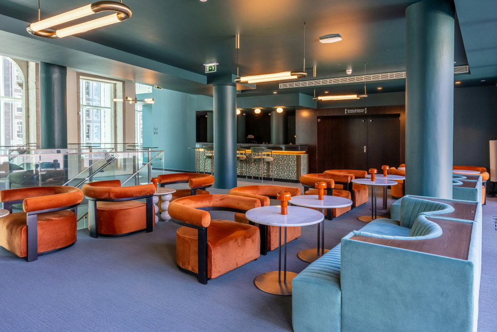 Cenica Porto Hotel, Curio Collection By Hilton